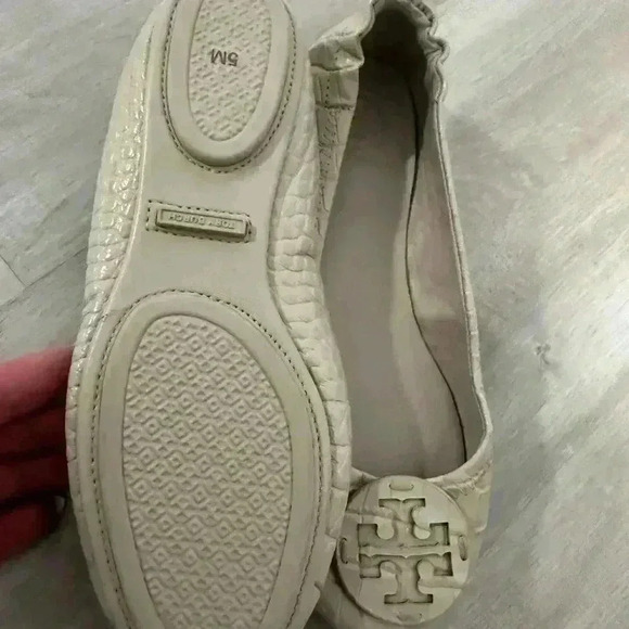 Tory Burch Reva Ballet Flats Cream Croc Embossed Leather Size 5M - Picture 5 of 9